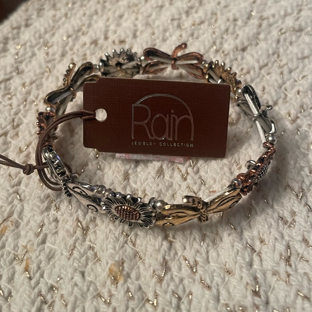 Dragonfly stretch bracelet